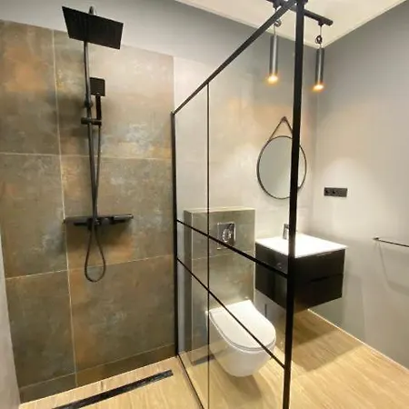 Apartment Pod Swiatynia Wang *