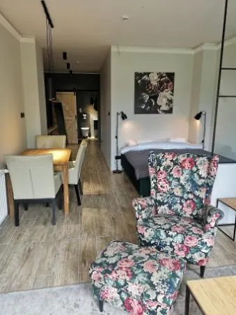 Pod Swiatynia Wang Apartmán