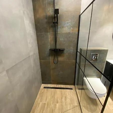 Lägenhet Pod Swiatynia Wang